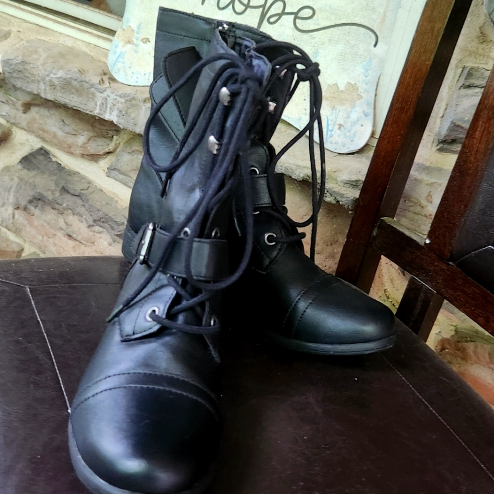 Genuine lather shoes